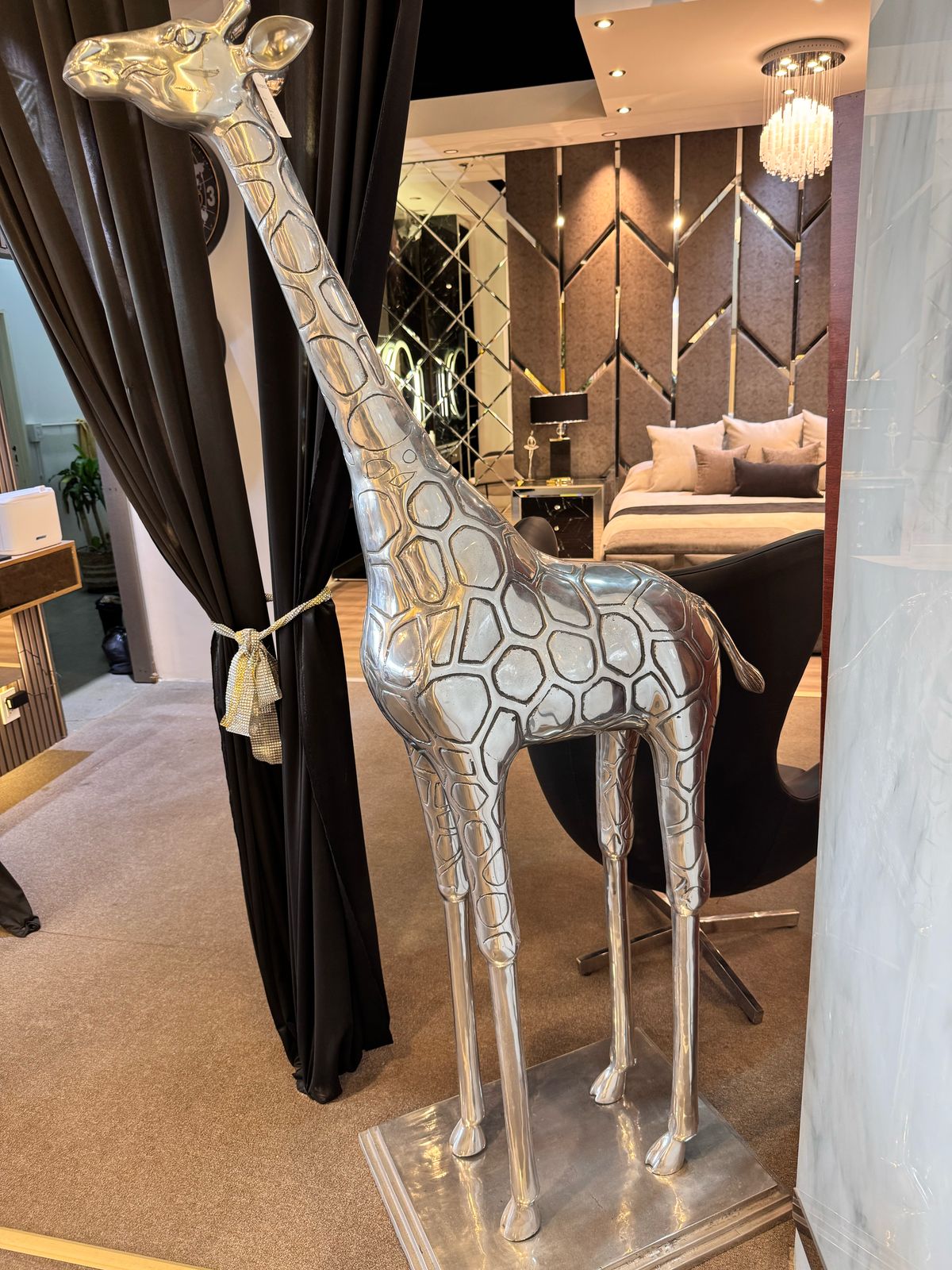 Giraffe Gold