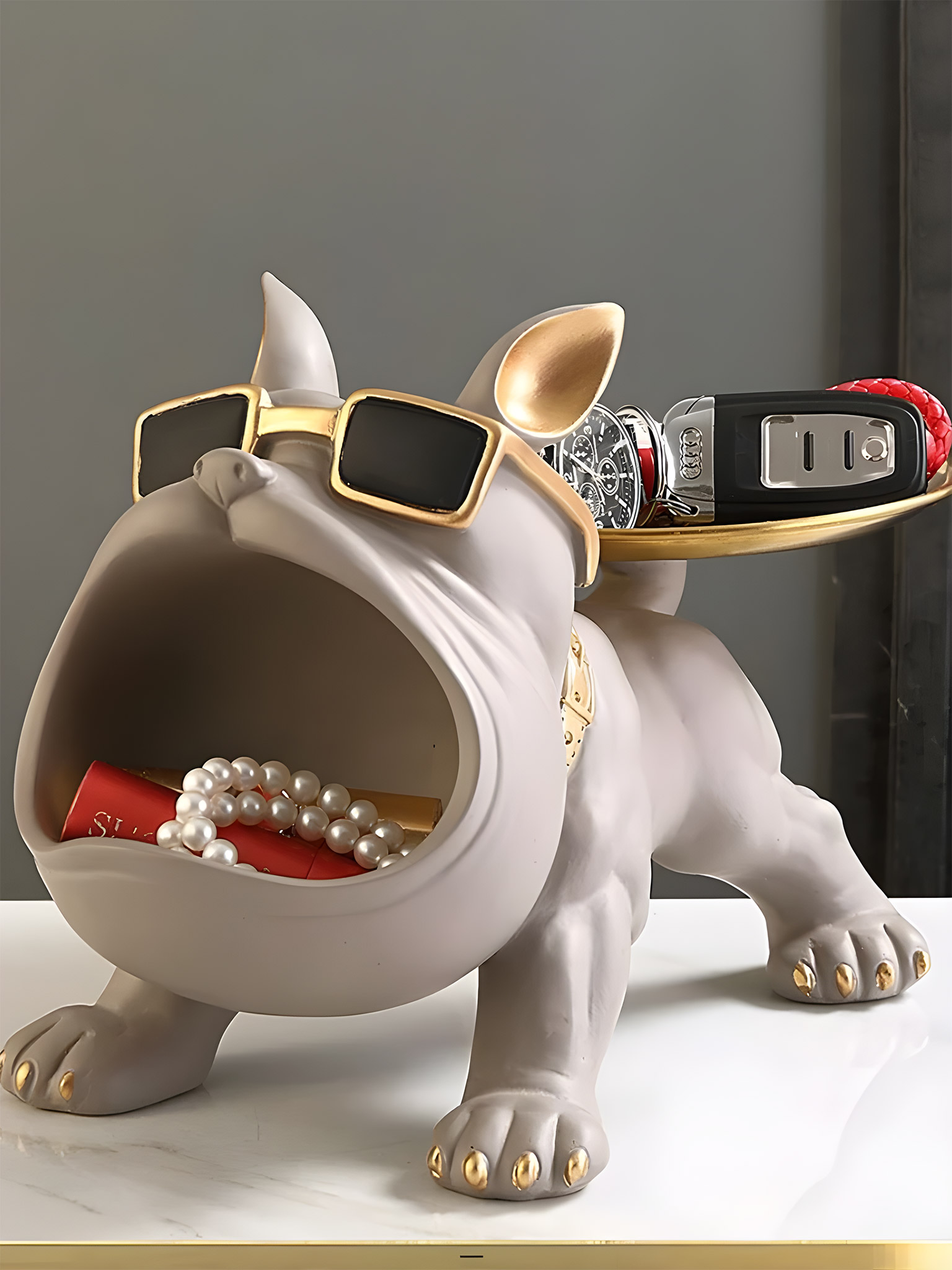 Bulldog Nude