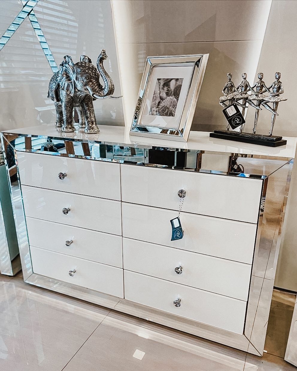 Linea Glass Modelo 908